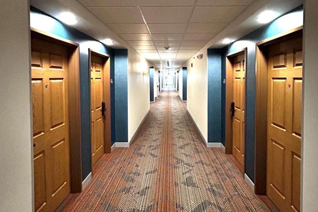 Comfort Inn & Suites צ'יליקות מראה חיצוני תמונה